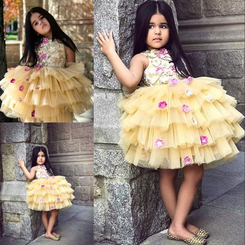 

Fashion Forward Flower Girls Dress Jewel Neck Sequins Petal Lace Applique Birthday Dress Lovely Tiered Knee Length Tulle Girls Pageant Dress, Blue