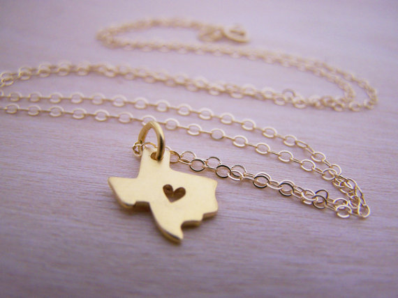 

5PCS Outline Texas Map Necklace With Heart USA TX State Necklace I Heart Love Texas Necklaces Map Geography Necklace