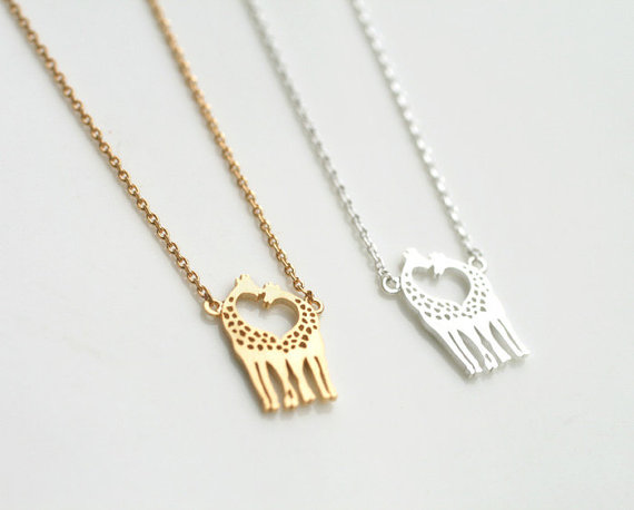 

30pcs Trendy Double Giraffe Pendant Necklace Unique Lovely Deer Animal Chain Jewelry Accessory Gift for Couple