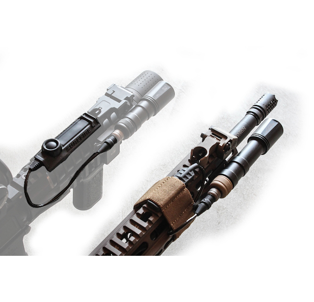 

Element Airsoft Remote Light Tail Dual Switch Softair Accessory Switch for always bright Remote Control Switch Plug, Black