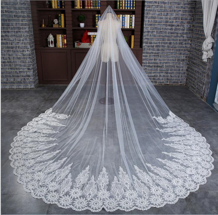 

2022 Lace Cathedral Wedding Veil Wedding Accessories Long Bridal Veils With Comb Rhinestone Casamento Hijab Velo Kim Kardashian, White
