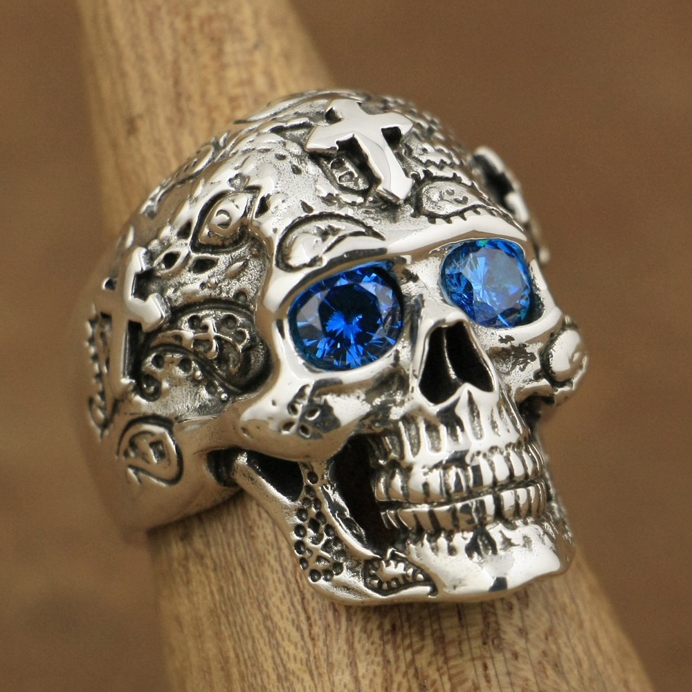 

LINSION 925 Sterling Silver High Detail Skull Cross Blue CZ Eyes Mens Biker Ring TA56 US Size 7 to 15