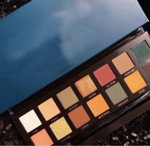 

In stock! Famous Brand Matte Makeup 14 Colors Eyeshadow Palette and High Quality with Waterproof Long-lastingFree Shipping