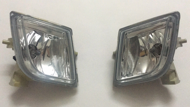 

Fog Lamp Lights for Mazda 6 2008 2009 2010 GH 2.5L Right & Left side GS3M-V7-220 GV7D-51-690 GV7D-51-680