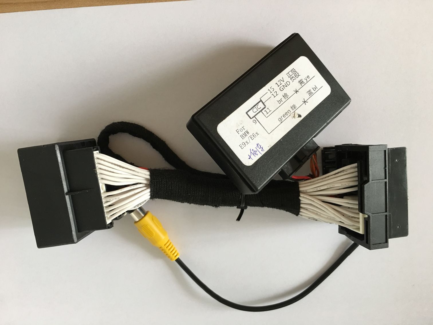 Pour BMW E9x E90 CIC Refit Emulator Activer Navigation / VIM / Caméra de recul Image