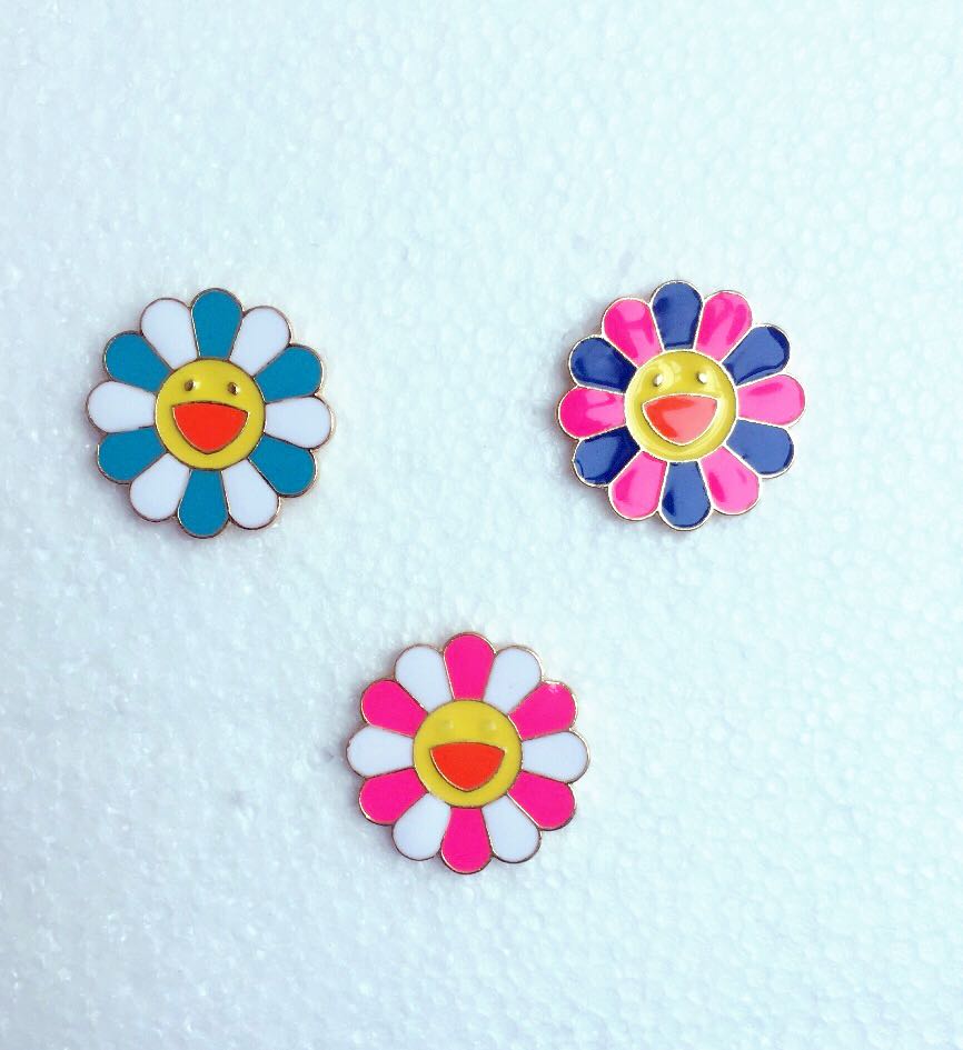 

2016 Japanese color Murakami Takashi Sun Flower Enamel Brooch pins wholesale