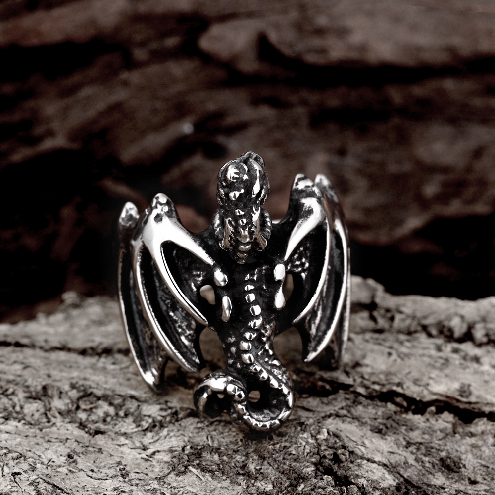 

Heat ! Movie character Rights Games Dragon Rings 316L Stainless Steel Mens Biker Rings Punk Rock mens rings Free Shipping