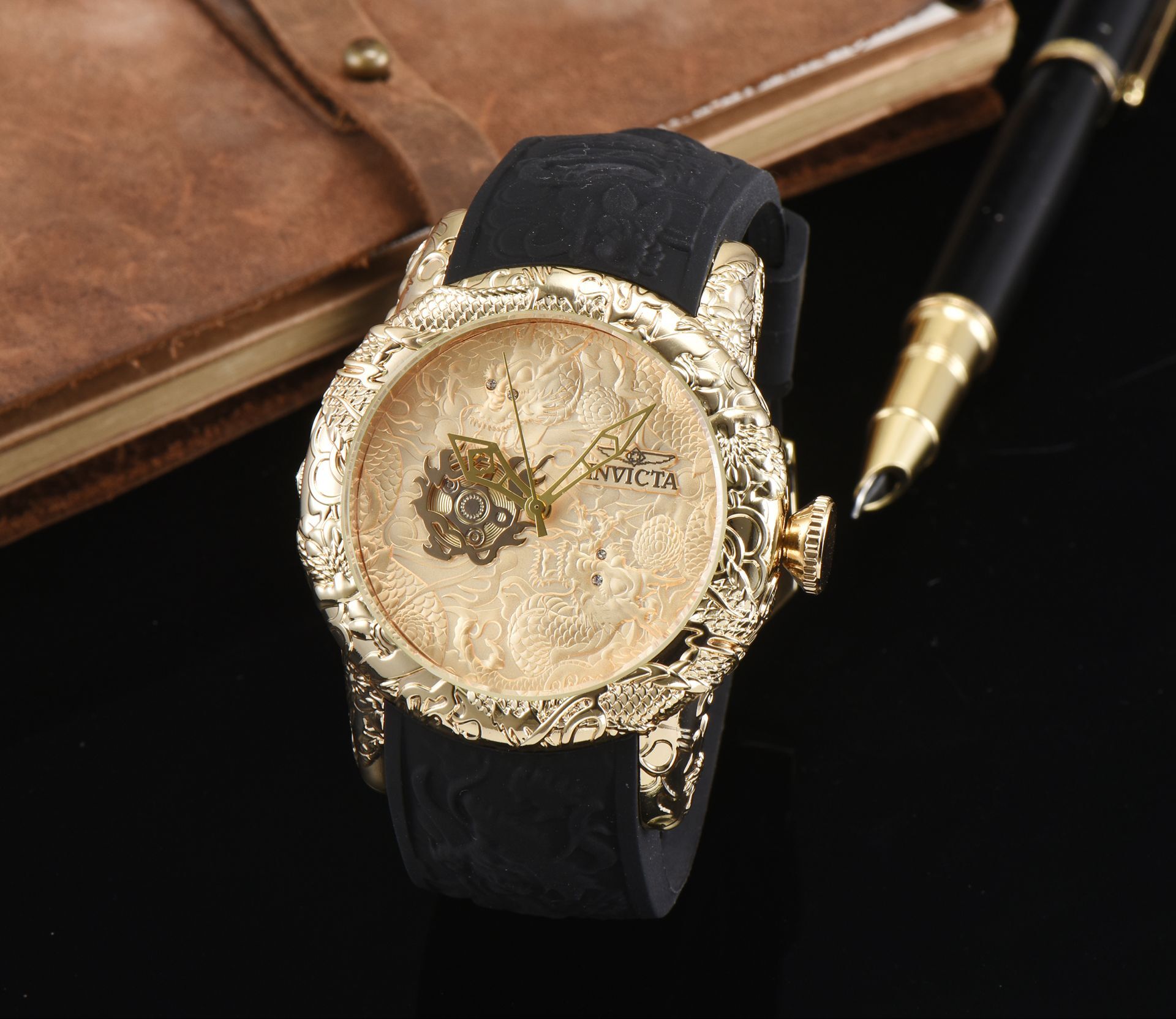 

2018 hot sale automatic skeleton quartz watch for a man to leave the shore background transparent blue dial watch4, Slivery;brown