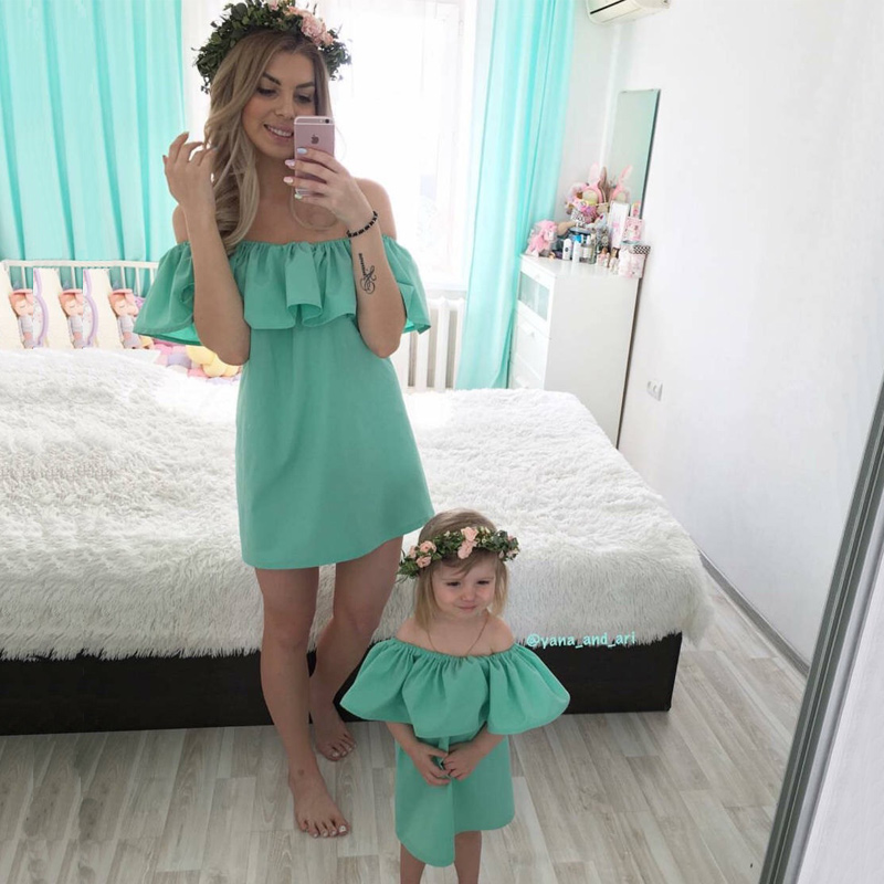 

Mom and Daughter Dress for Mum Baby Family Matching Outfits Mommy and Me Clothes Fashion Family Set Chiffon Dresses Mother & Kids, Green
