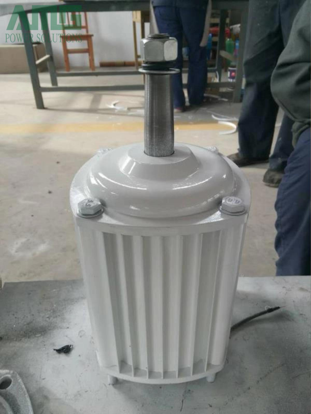 

2.5KW/2500W 350RPM low rpm horizontal wind & hydro alternator/ permanent magnet water power dynamotor hydro turbine