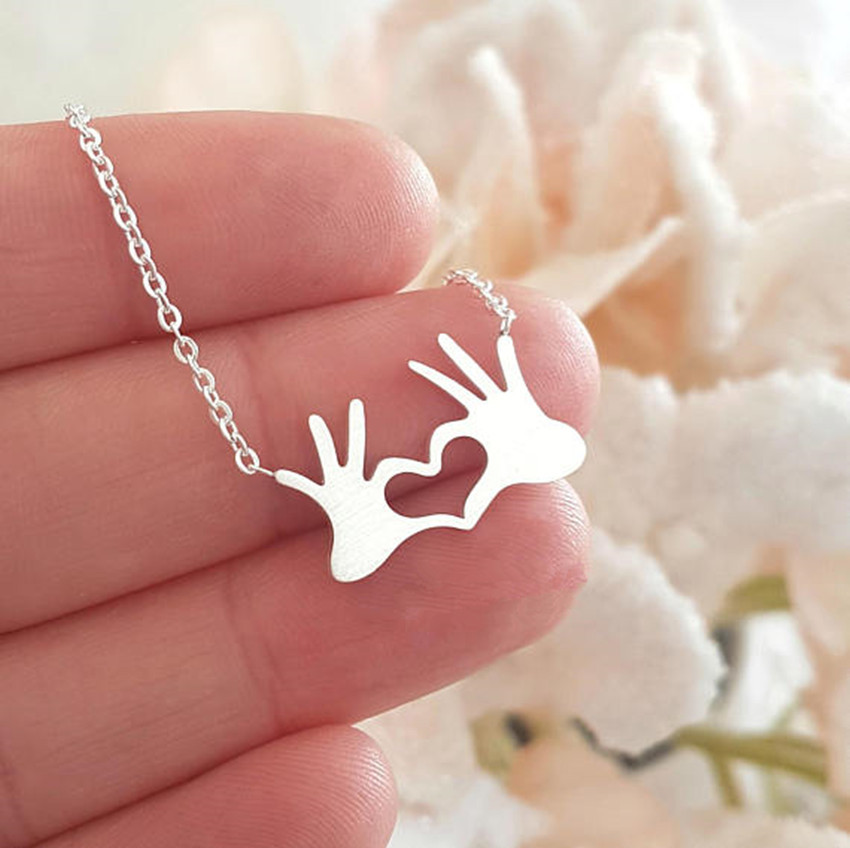 

new arrival fashion pendant necklace with heart pendant vintage jewelry for women