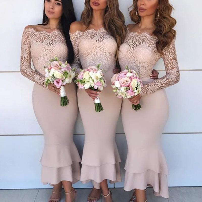 

Off Shoulder Wedding Party Dresses Sexy Lace Long Sleeves Tiered Mermaid Bridesmaid Dresses Fashion Ankle Length Prom Dress Cocktail Dress