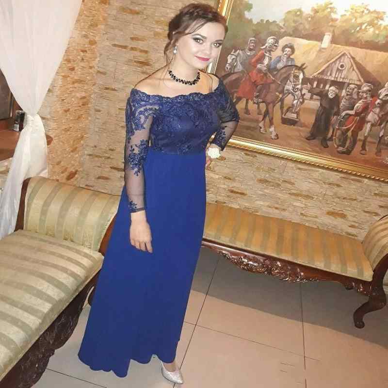 

2020 Elegant Plus Size Mother Off Bride Dresses Off Shoulder Long Sleeves Lace Applique Sheath Ankle Length Wedding Guest Evening Gowns