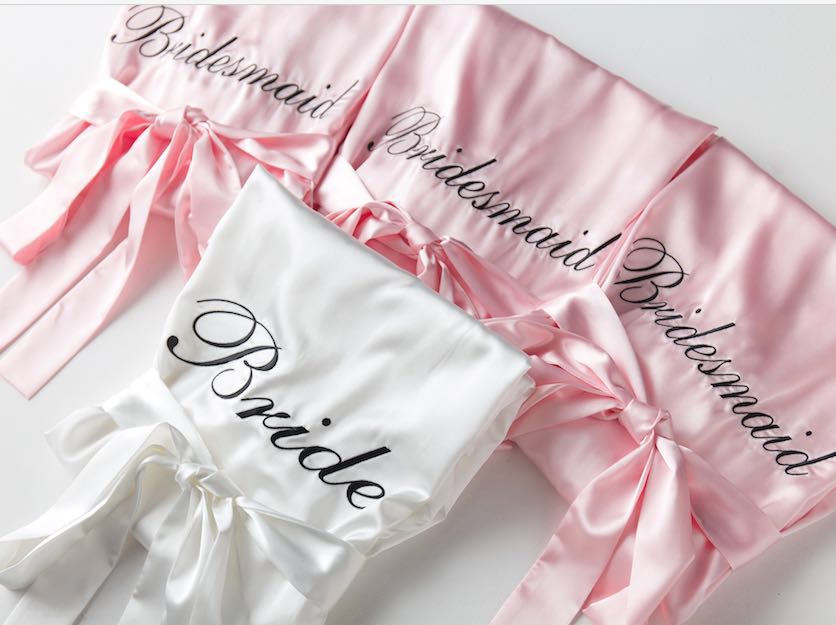 

Custom made Bride And Bridesmaid Robes Getting Ready Bachelorette Party Robe De Chambre Dressing Gown, Red