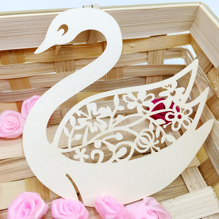 

Laser Cut Place Cards With Swans Hollow Paper Name Card For Party Wedding Seating Cards Wedding Reception PC-B54, Multi