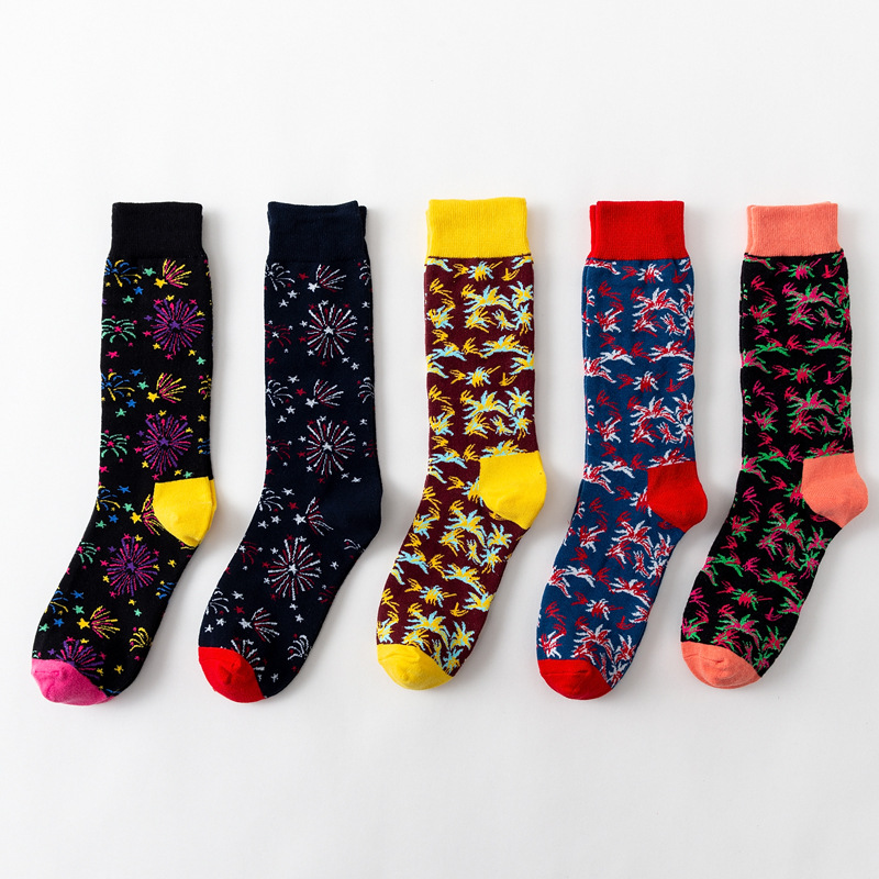 

Autumn and winter women's socks, tube art fireworks, national wind painting, female socks, cotton personality, colorful socks, female new, Black;white