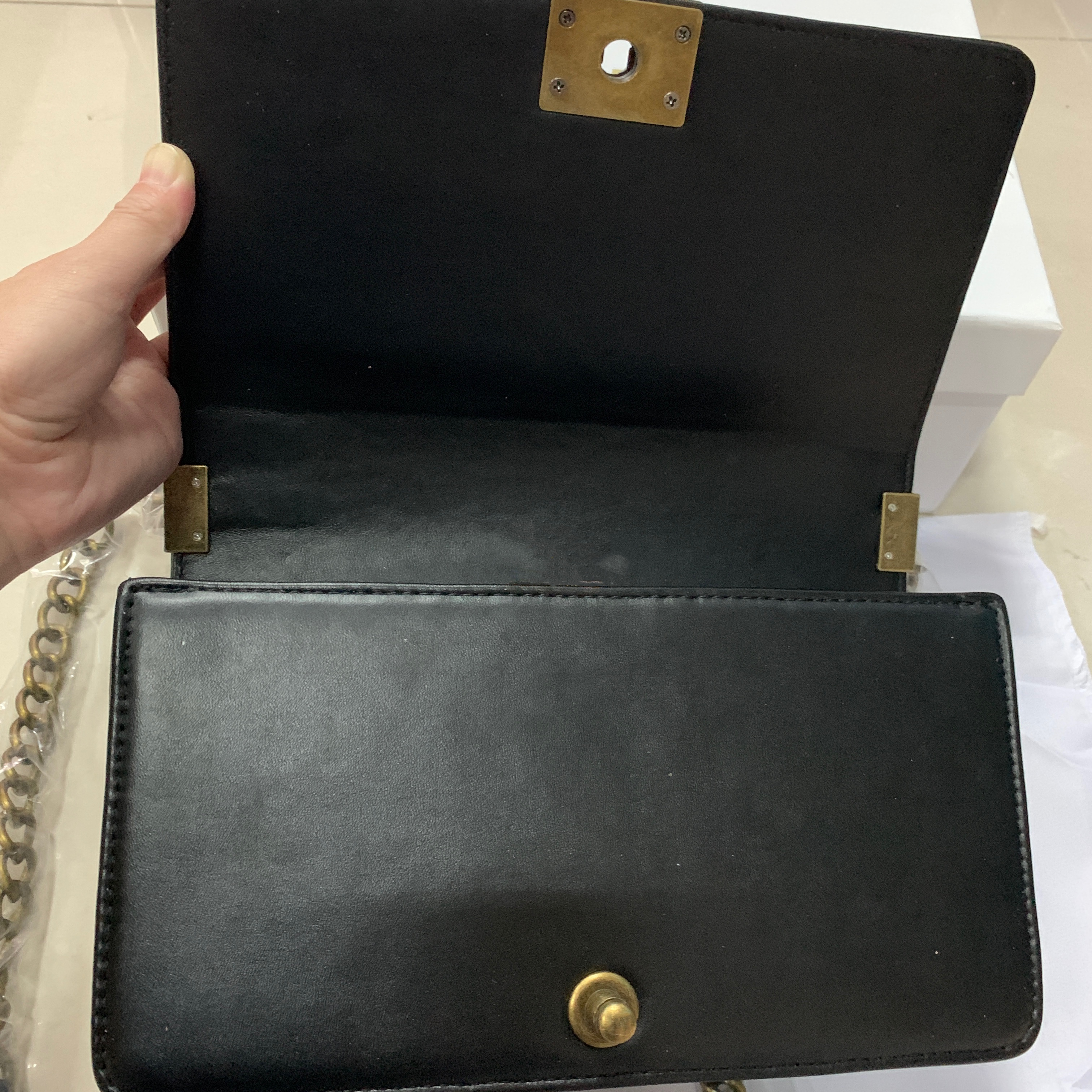 

Newset Classic 25cm Flap Chain Bag Lady Women Plaid Handbag Real Leather Purse Crossbody Shoulder Messenger tote bags, Black-sheepskin-golden hw