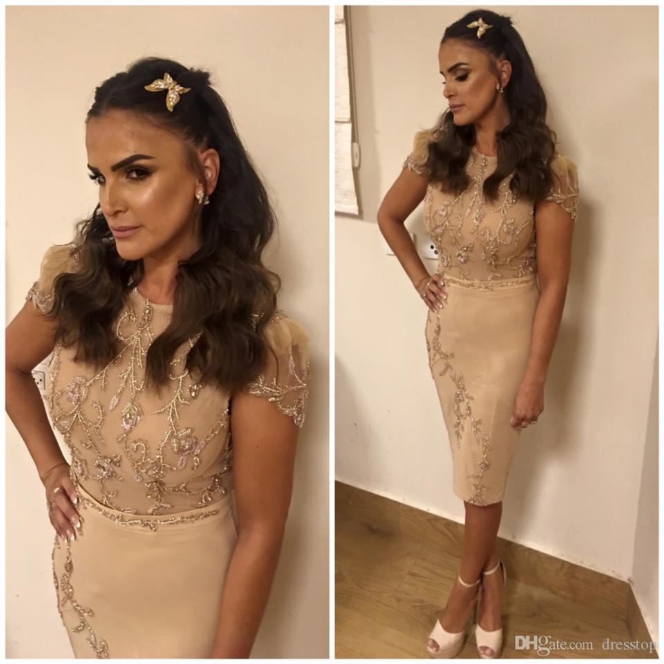

Elegant Champagne Mothe Of The Bride Dresses 2019 Jewel Neck Cap Sleeves Cocktail Party Dress Tea Length Evening Dress Plus Size Prom Wear
