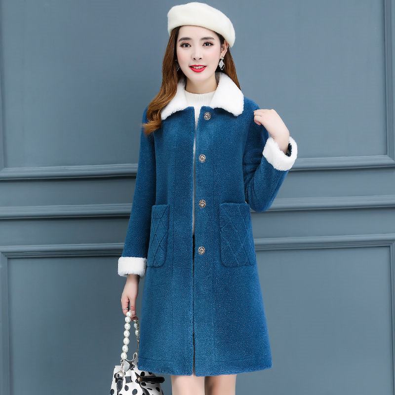 

Women 2019 Winter Real Fur Coat Soft Genuine Shearing Sheep Fur Jacket Female Natural Lamb Suede Wool Overcoat Invierno M77, Red