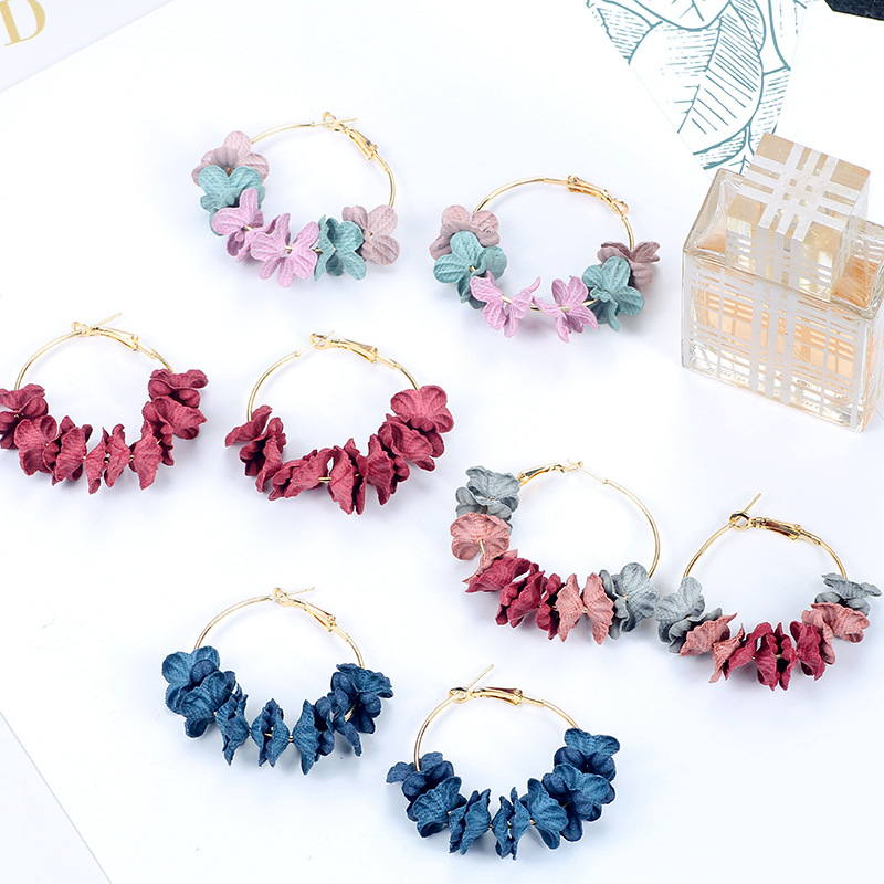 

1pcs Flower Earrings Fashion Birthday Party Japanese Style Petals Lovely Temperament Unique Charming Hot Sale Earrings