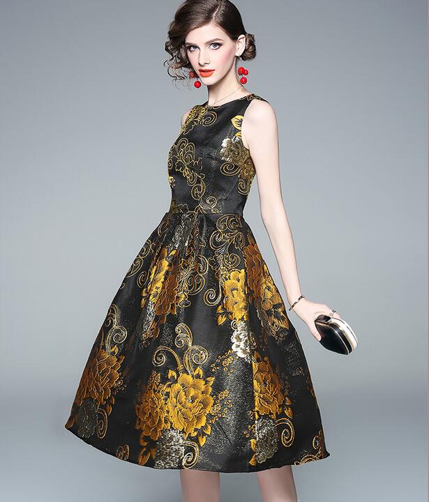 

2019 summer women crew neck gold silk jacquard waist pleated sleeveless knee-length dress, As the picture