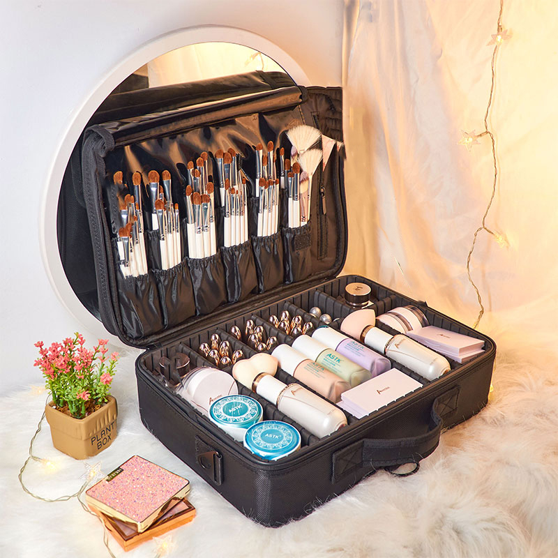 

Makeup Train Case Professional Travel Large Cosmetic Cases Bag Women Beauty Organizer Storage Pouch box with Adjustable Dividers, 2 layer black xs