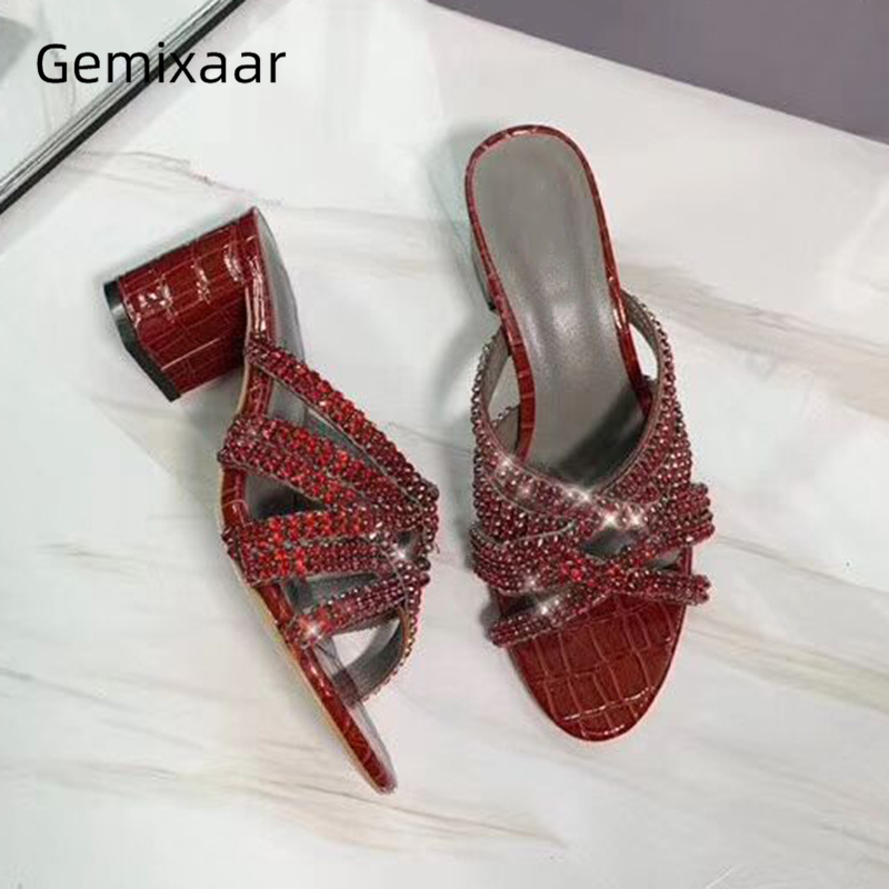 cruz de pedra sapatos