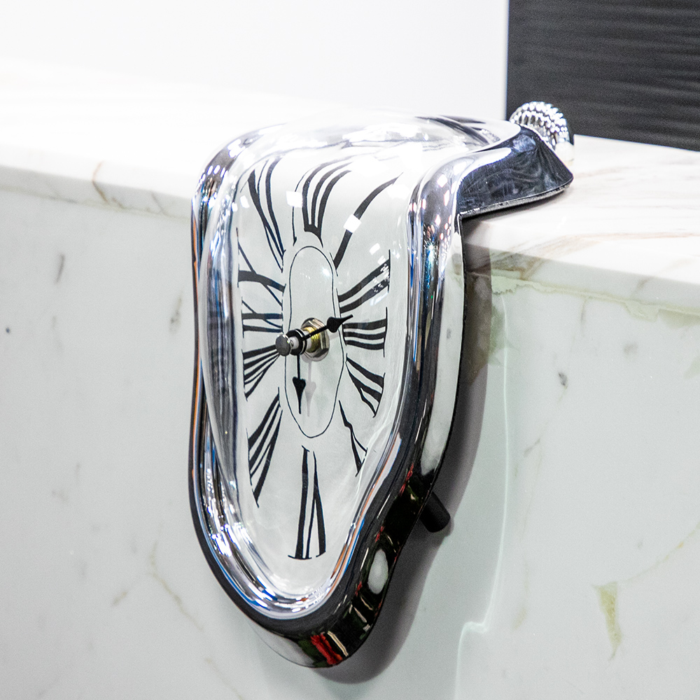 Plata Novela surrealista de fusión distorsionada relojes de pared surrealista Salvador Dalí Estilo Plata Novela surrealista de fusión distorsionada relojes de pared surrealista Salvador Dalí Estilo