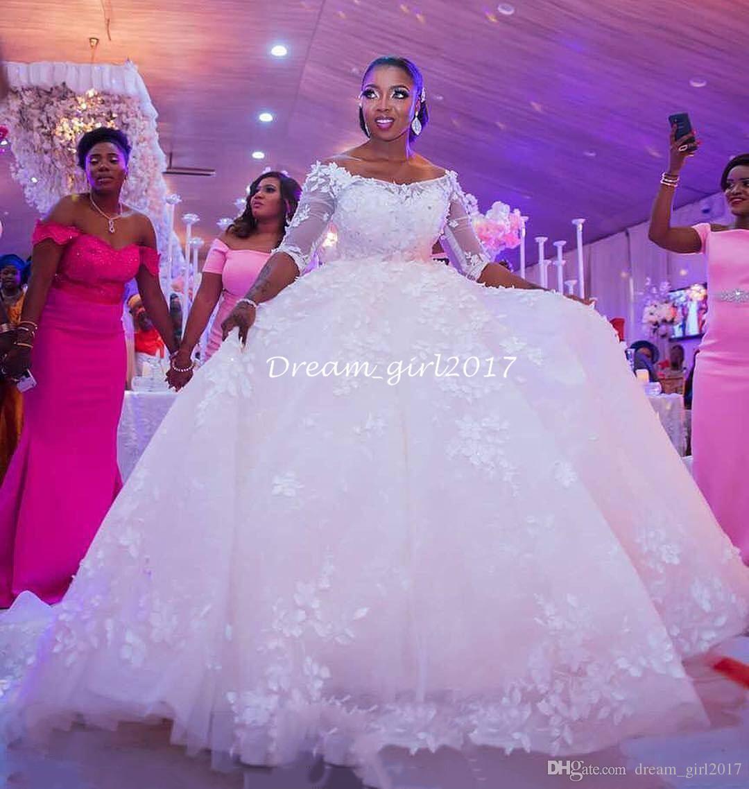 

2019 Modest 3/4 Long Sleeves Ball Gown Wedding Dresses Appliques Lace Flora Sheer Half Sleeves Backless Bridal Gowns Arabic, Same as image