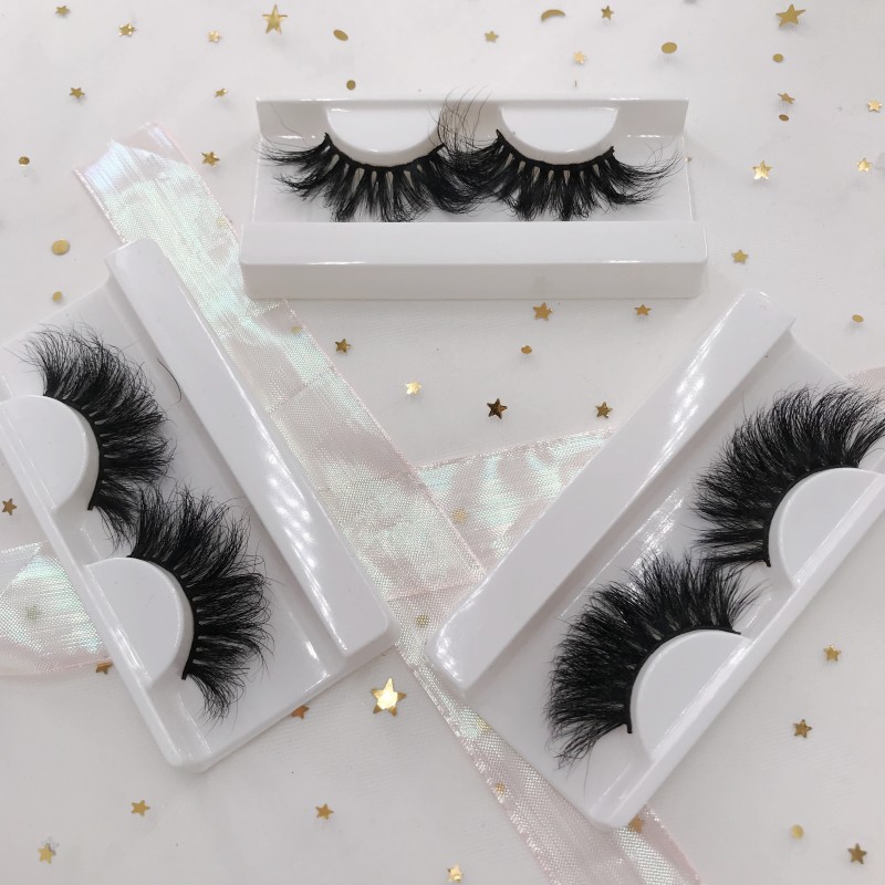 

3D Mink Eyelashes Eyelash Extensions 25mm Mink Lashes Private Logo Custom Eye lashes Packaging Box Eyelashes Packaging Boxe