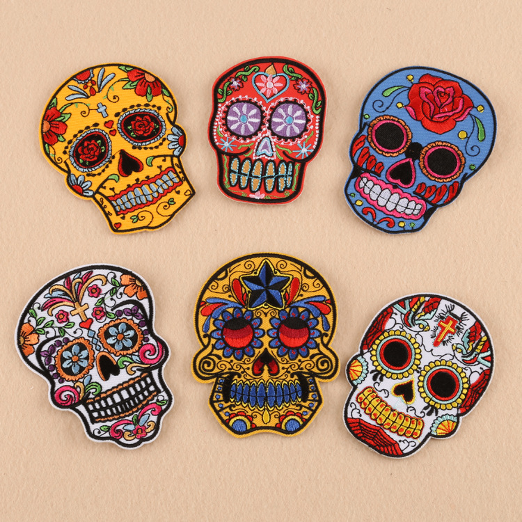 

6pcs/lot Punk Rock Skull Embroidery Patches Various Style Flower Rose Skeleton Iron On Biker Patches Clothes Stickers Applique, Black