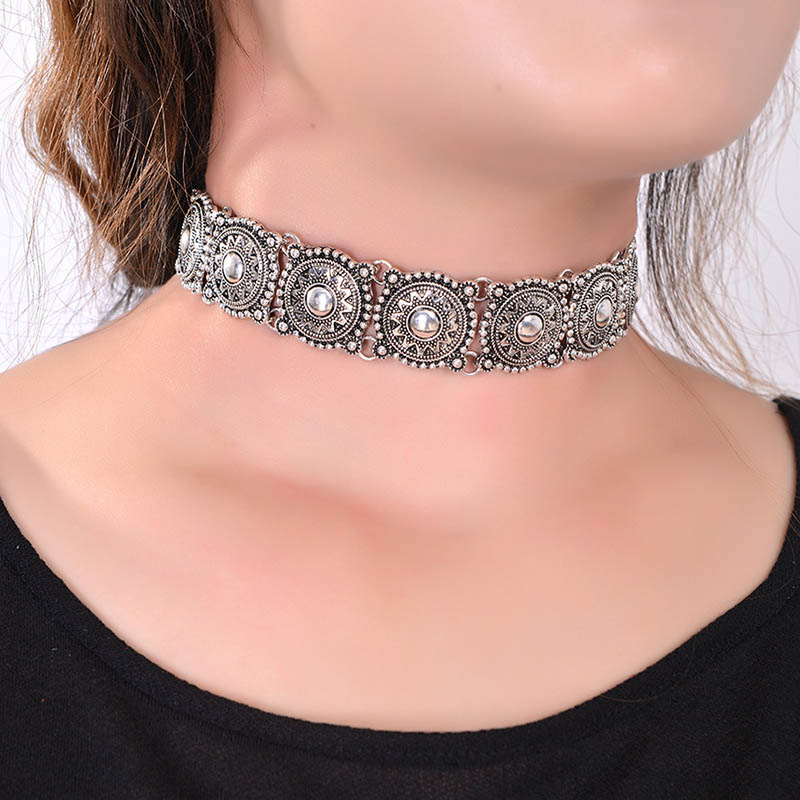 ladies silver collar necklace