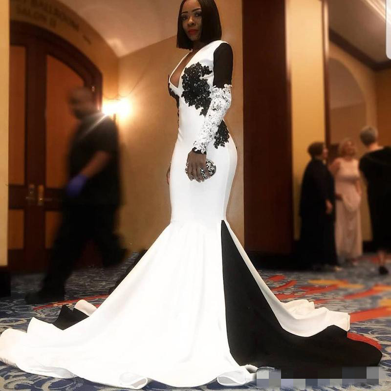 

2020 Mermaid Black and White Wedding Dresses With Long Sleeves Sexy Deep V Neck Black Women Colored Bridal Gowns Custom Made, Pink