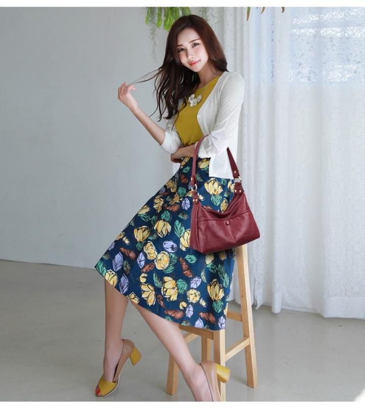 

Women's bag 2020 new fashion ladies large capacity shoulder bag messenger handbag small square, Black