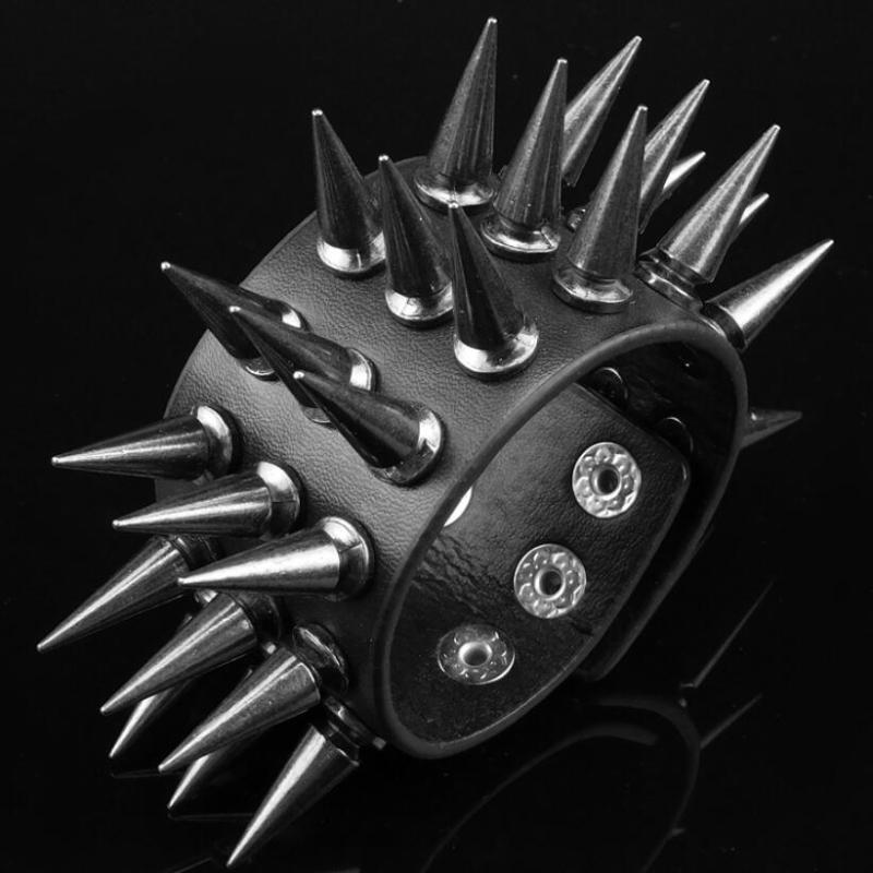 

Long rivet black leather bangles hip hop punk rock wide bracelet nightclub DJ singer stage costume cosplay kajdanki