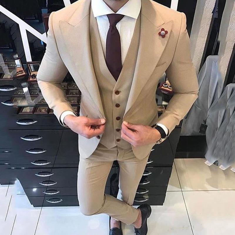 

Brand New Beige Men 3 Piece Suit Wedding Tuxedos Excellent Groom Tuxedos Men Business Dinner Prom Party Blazer(Jacket+Pants+Tie+Vest) 66, Same as picture