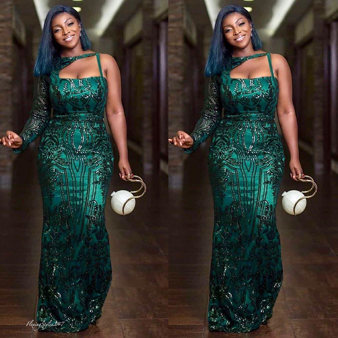 

2020 Arabic Aso Ebi Sparkly Hunter Green Evening Dresses Sheath Lace Prom Dresses Sheath Formal Party Second Reception Gowns ZJ453, Coral