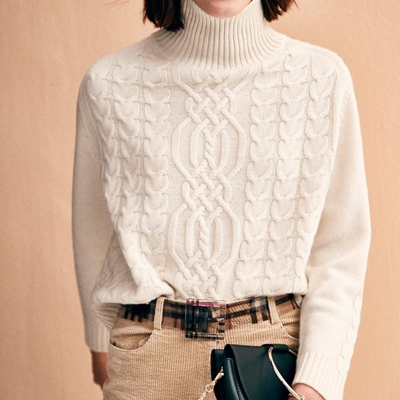 

A woman with a thick turtle collar and sweater. twisted, lazy, lazy, ornamental mole., White