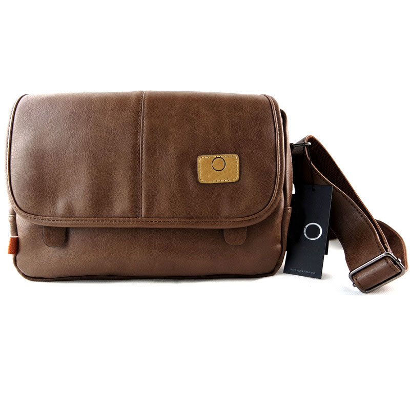 Designer-Mens Shoulder Bags canvas leather Designers Messenger Bag Famous Trip Postman Square Bag Briefcase Crossbody Good quality 3 colors