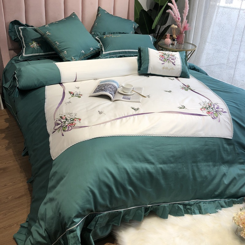 

High-end 60 Egyptian long-staple cotton embroidery cotton four-piece embroidery quilt cover bedding