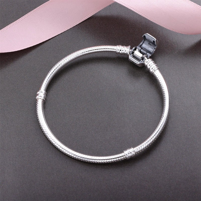 

Wholesale-buckle snake bone bracelet for Pandora 925 sterling silver temperament wild ladies bracelet fashion items with original box