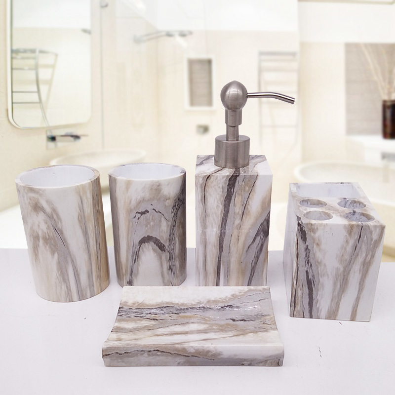 аксессуары для ванной из мрамора. красивое постельное белье черное. набор аксессуаров для ванной kassatex kensington. Calacatta caldia мрамор. набор для ванны мыльница стаканчик мрамор.