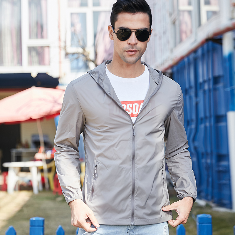 

2020 Summer Quick Drying Breathable Sportswear Skin Clothing UV Protection Wear Hooded Skin Coat Men Thin Sun-proof Male Jackets, Men white