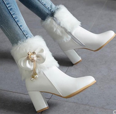 Nouvelle Arrivée Promotions de Vente Chaude Super Fur College Blanc De La Mode Influx Cowgirl Arc Perlé De Grande Taille Noble Party Talons Botti