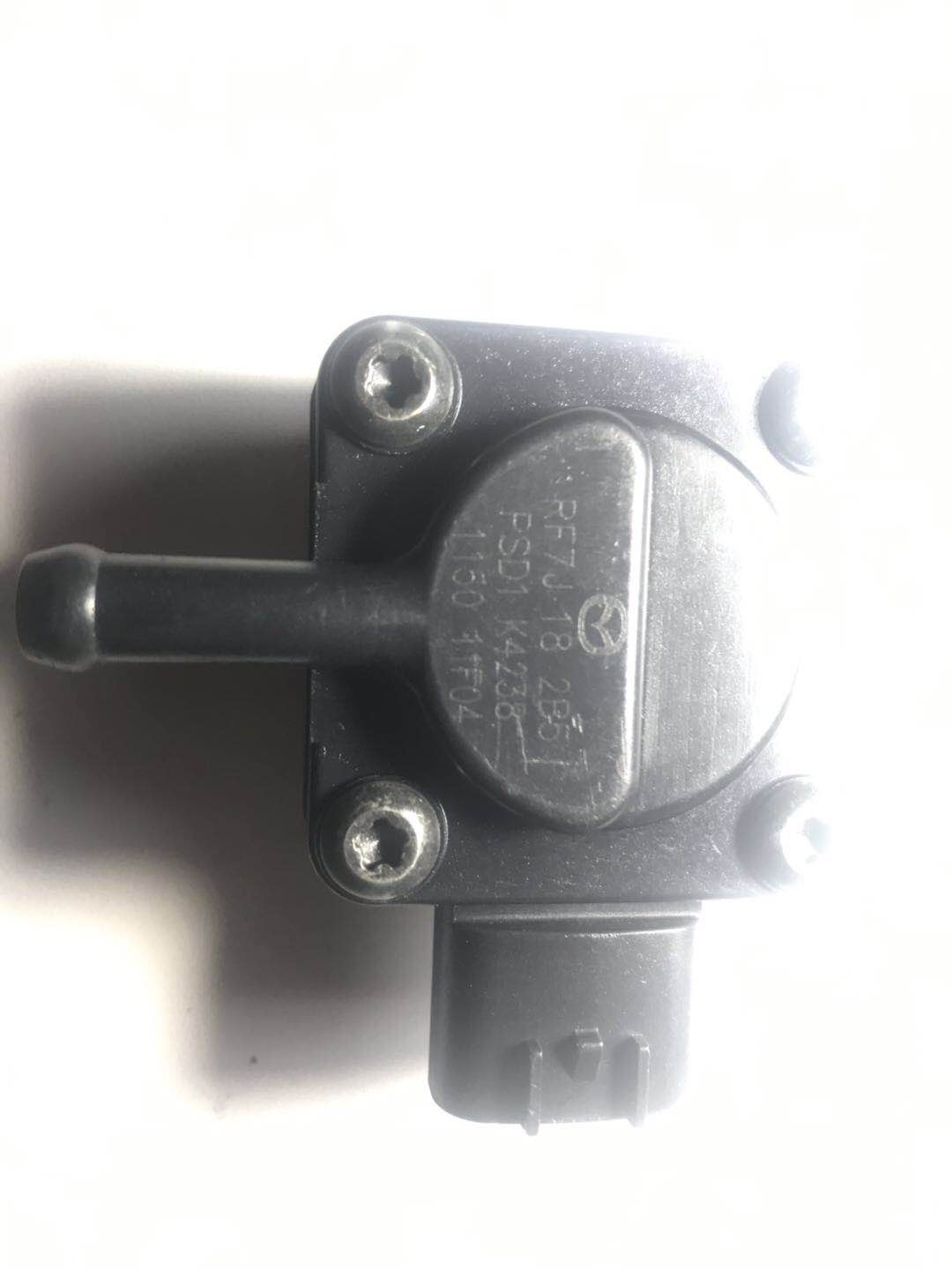 

Diesel Differential Exhaust Pressure Sensor OEM RF7J182B5 for 2007 Mazda 6 2.0