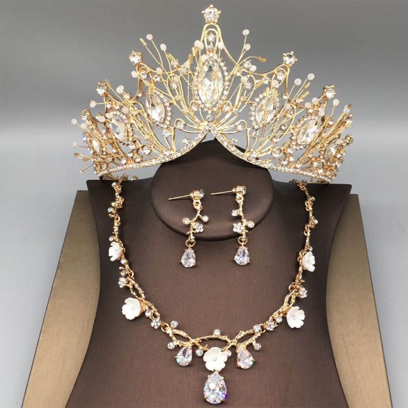 

Luxury Princess 2019 Wedding Bridal Tiara Rhinestone Head Pieces Crystal Bridal Headbands Hair Accessories Gold Silver Evening Party Bride