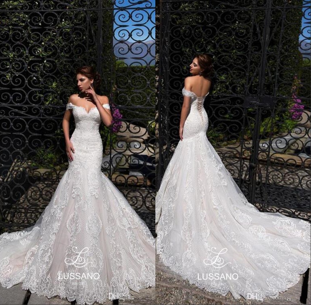 

Elegant Lace Mermaid Wedding Dresses 2019 Off The Shoulder Tulle Applique Court Train Plus Size Wedding Bridal Gowns With Lace Up BC1208, Gold