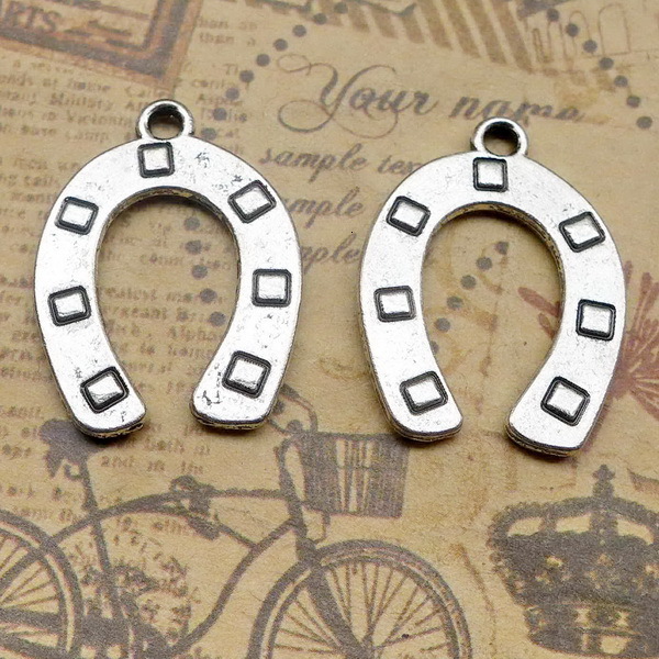 

A6384 29.5*22mm Horse's Hoof Ancient Silver Combine Gold Product Parts 100 Individual / Package 3.3 G