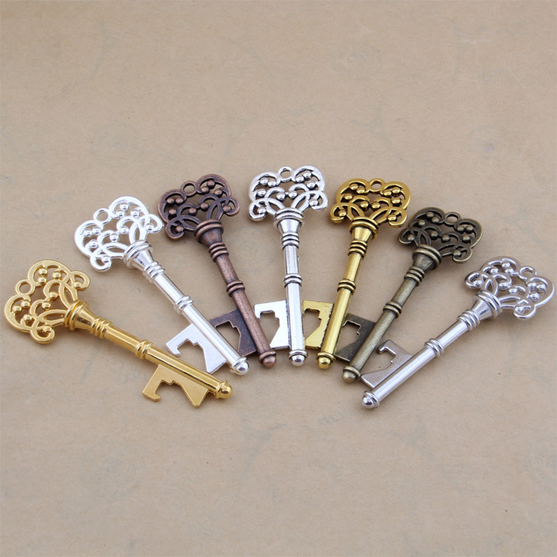 

Key Shape Bottle Opener Keychain Accessories Travel Outdoor Picnic Key Beer Corkscrew Creative Wine Bottle Opener Party Bar Tool DBC DH1703