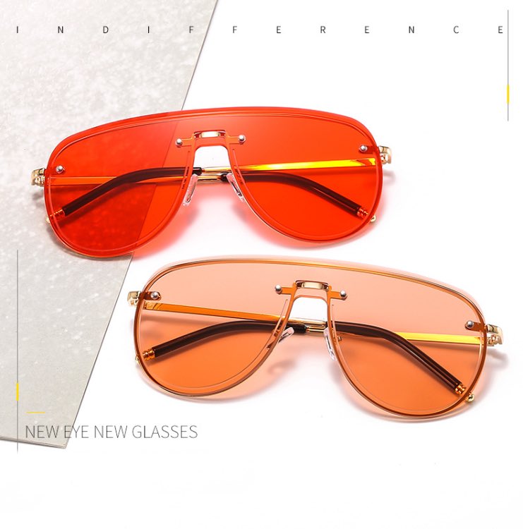 

2020 Vintage Rivet Sunglasses Unisex Metallic Retro Colorful Film steel bead punk Fashion Sun glasses Classic Eyewear Glasses ES2034